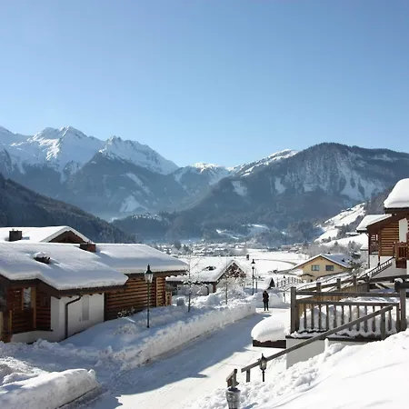 Quiet With Sauna In Koenigsleiten Wald im Pinzgau